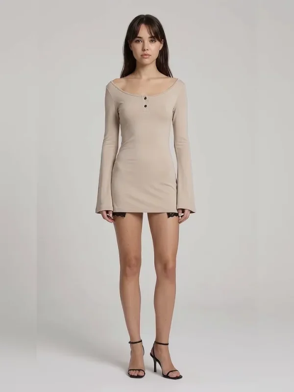 Video: Mini dress on the model